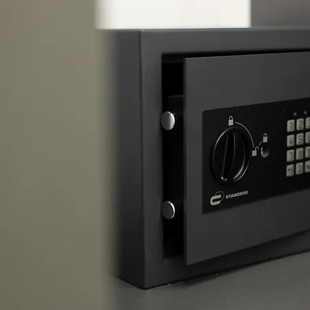 Ara Luxury 波利克罗诺