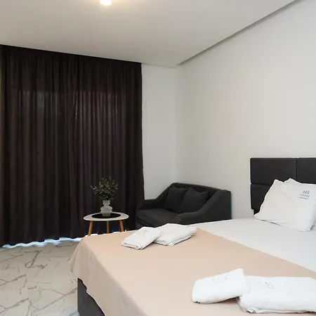 公寓 Ara Luxury 波利克罗诺