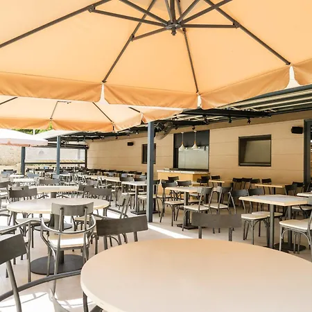 Ara Luxury * Polychrono