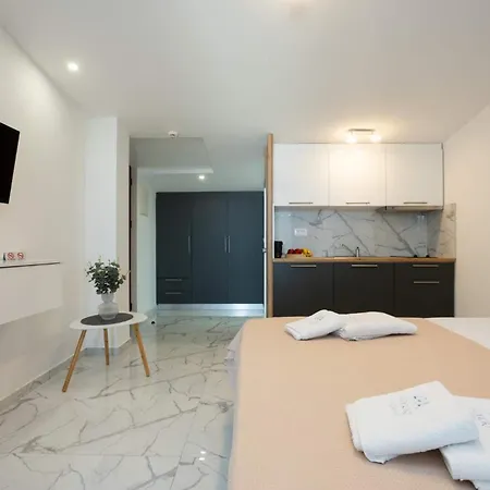 Appartement Ara Luxury Polychrono