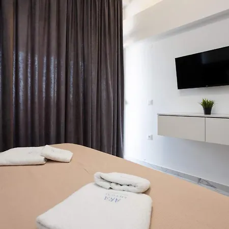 Ara Luxury * بوليخرونو