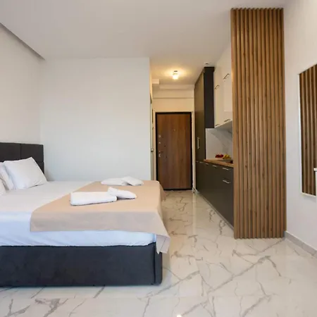 Ara Luxury Appartement Polychrono