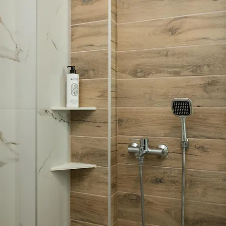 شقة Ara Luxury بوليخرونو