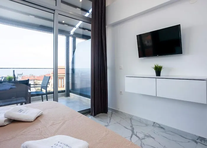Ara Luxury *