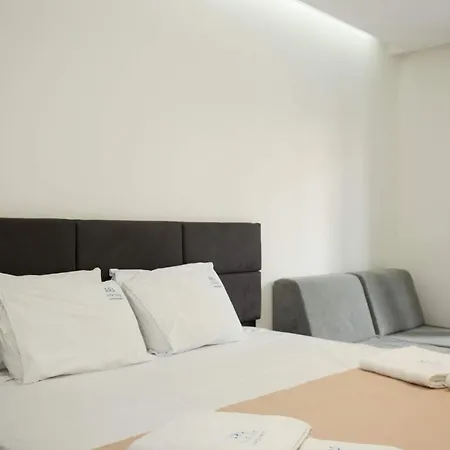 아파트 Ara Luxury 폴리크로노